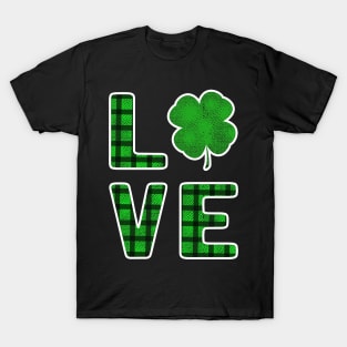 St. Patricks Day Love for a Festive Fan T-Shirt